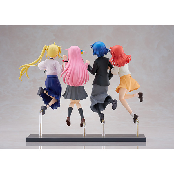 アニプレックス　ぼっち・ざ・ろっく　ジャンピングガールズ 4体セット ぼっち・ざ・ろっく！」4人でジャンプする結束バンドや